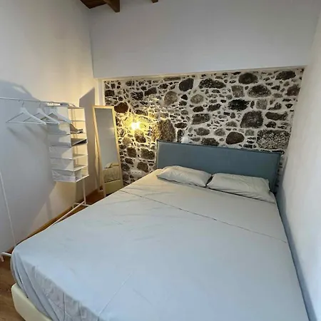 Nisyrian Memories- Traditional Wood & Stone House Апартаменты Mandraki (Nisyros)