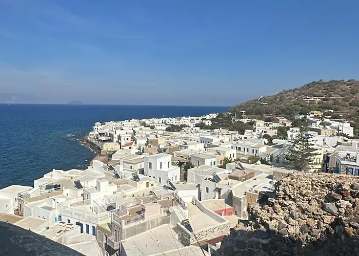 Nisyrian Memories- Traditional Wood & Stone House *